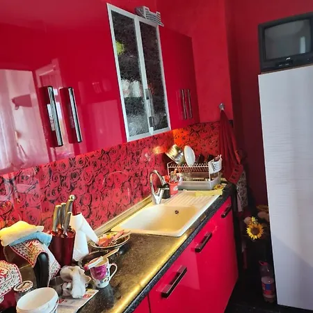 Super Luxury Room For Two In The Center Of Burgas Homestay *