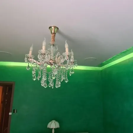 Homestay Super Luxury Room For Two In The Center Of Burgas