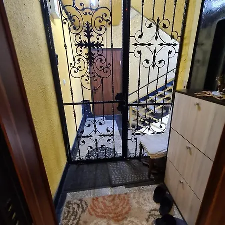 Super Luxury Room For Two In The Center Of Burgas Burgas